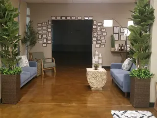 20241010_174205-1-scaled